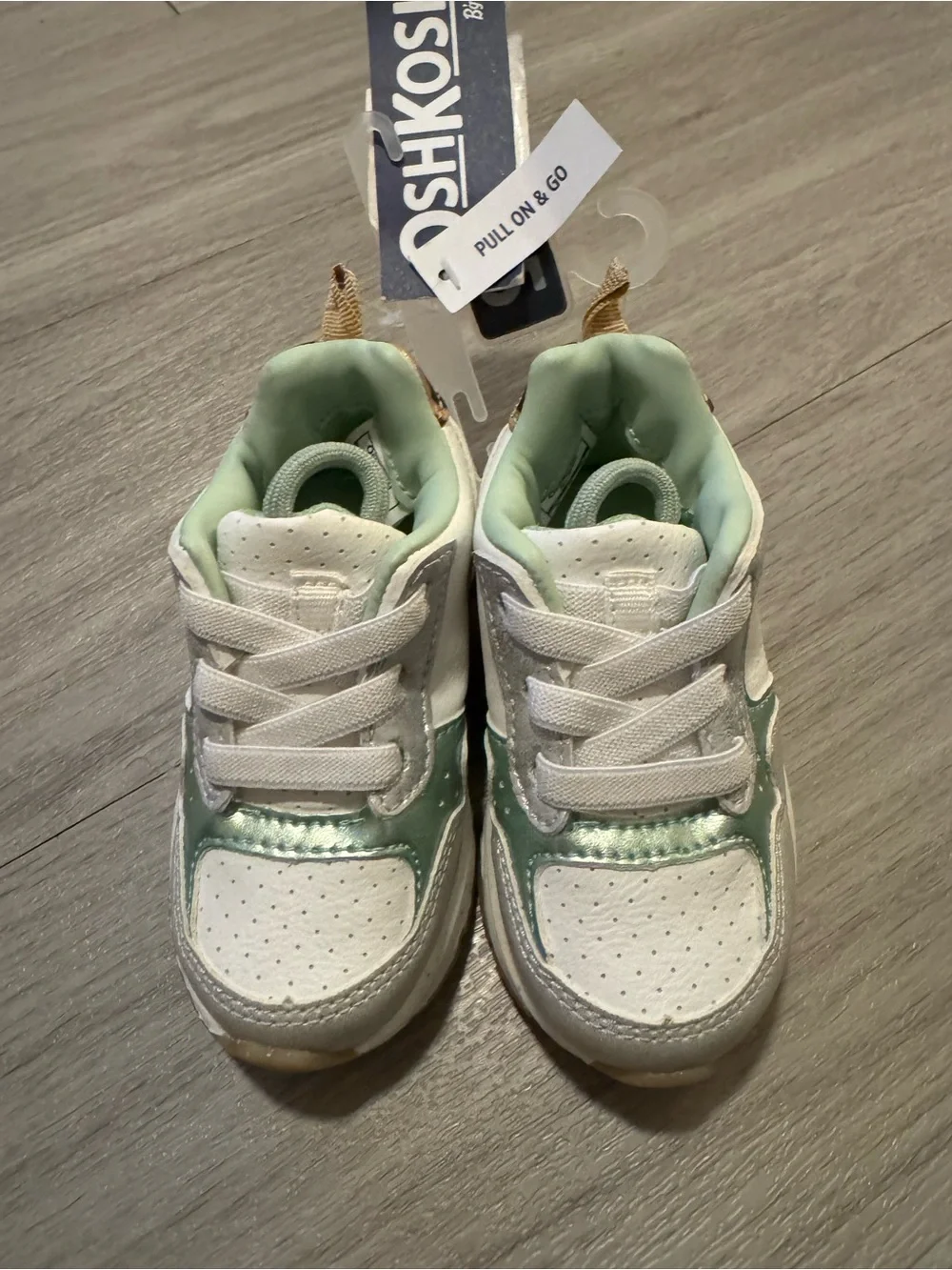 OshKosh B'gosh Mint Green & White and cheetah print Kids Pull-On Sneakers